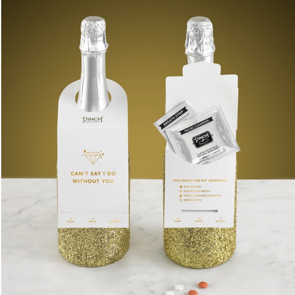 NWT (5) Pinch Provisions Wedding Thirst Aid Kits